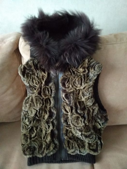 Меховая жилетка натуральная