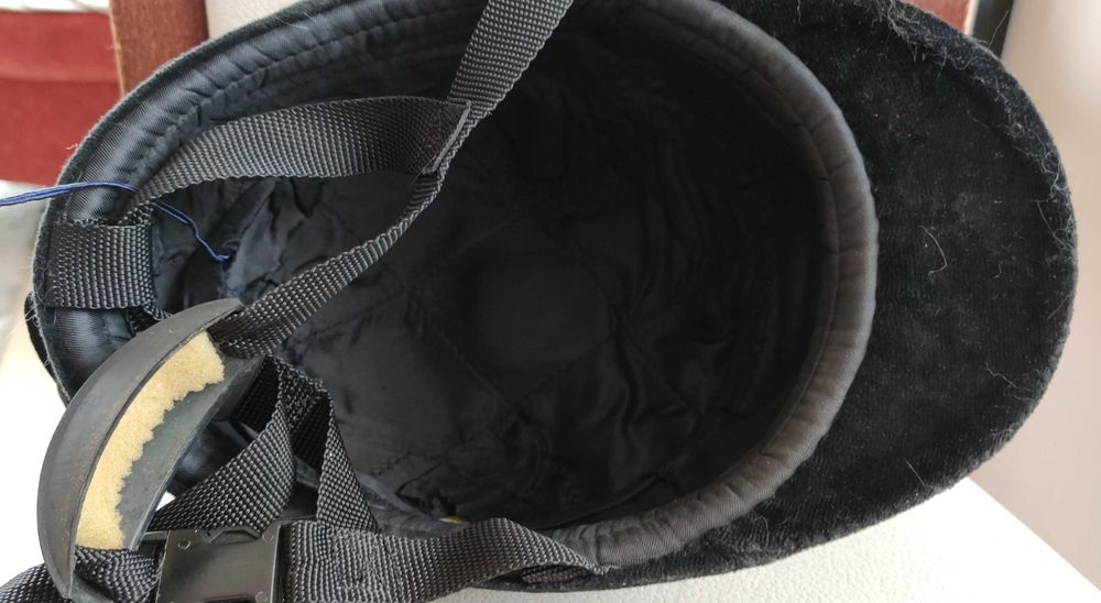 Toczek jeździecki damski