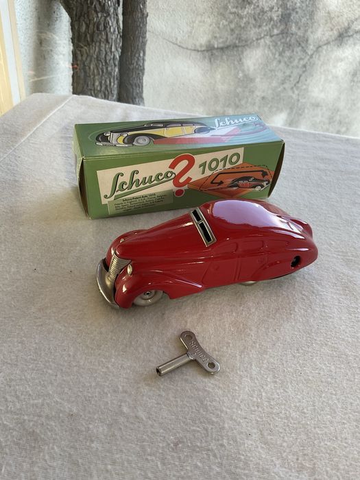 Brinquedo schuco 1010