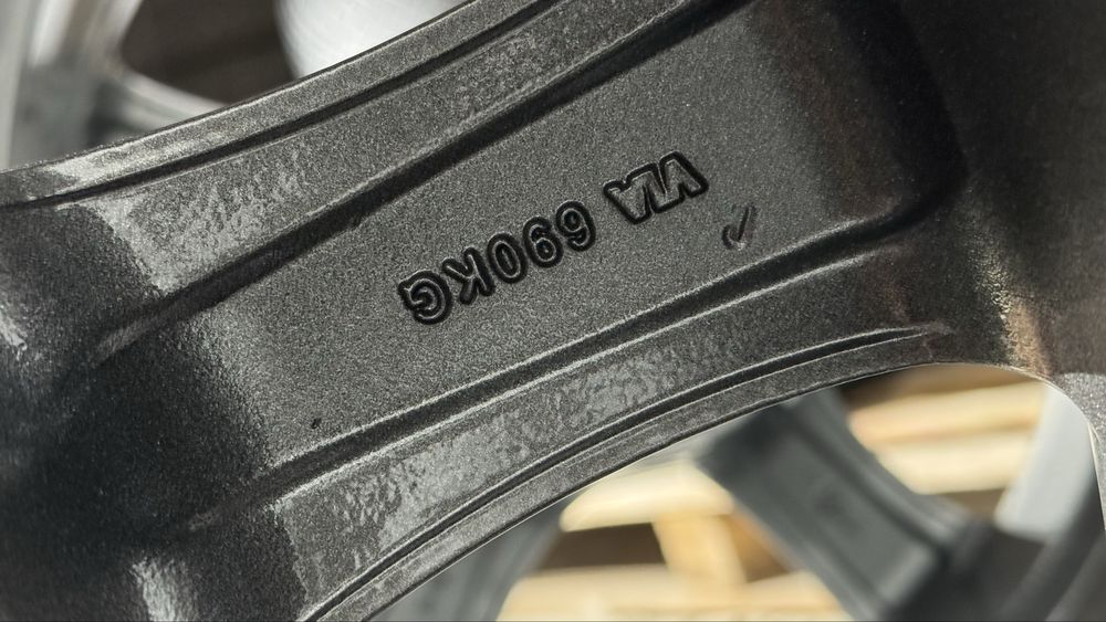 Оригінальні диски Peugeot 4Х108 17X7J ET25