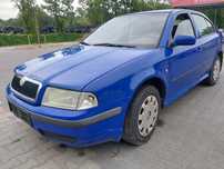 Skoda Octavia I FL Lift polift silnik 1.6 benzyna AEE 55kw drzwi klapa maska zderzak lusterko błotnik LF5K HB 4590 hak holowniczy szyba belka sanki pas przedni lampa maglownica próg blenda zamek klamka zegary skrzynia biegów panel sterownik moduł lewarek