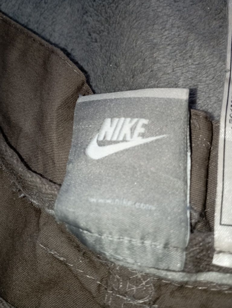 Calções Nike tamanho L