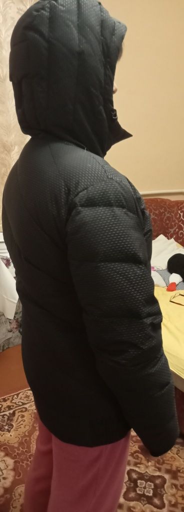 Продам зимову термо куртку
