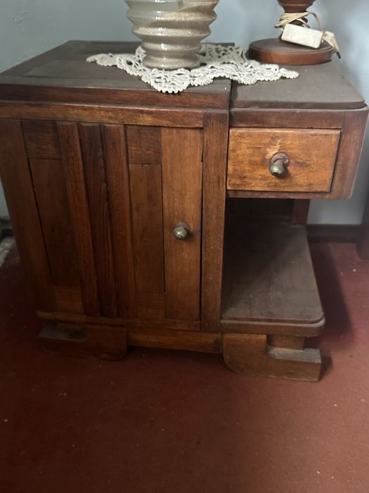 Mesa de cabeceira  individual n2