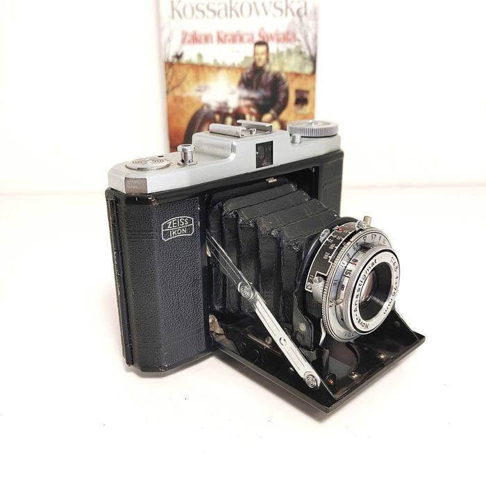 Klasyczny aparat mieszkowy  Ikon Zeiss NETTAR II 518/16 1:4,5 75 mm