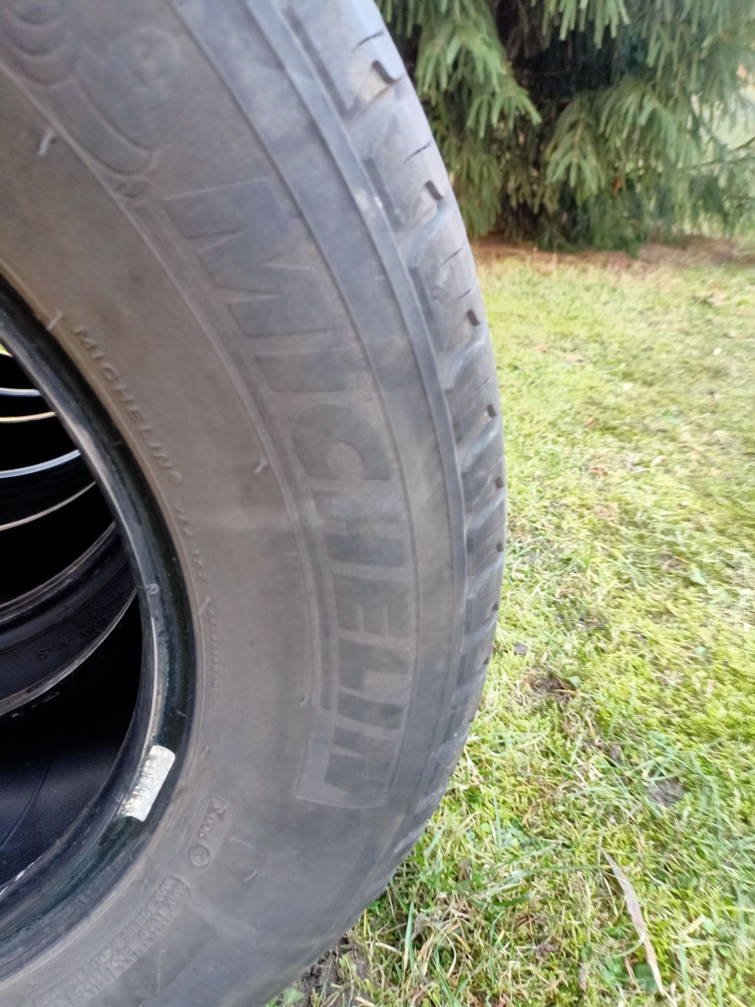 Komplet 235/60/16r letnie Opony MICHELIN
