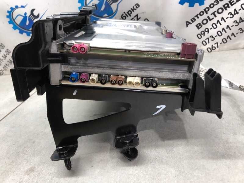 Блок управления мультимедиа Tesla 3 168127100j