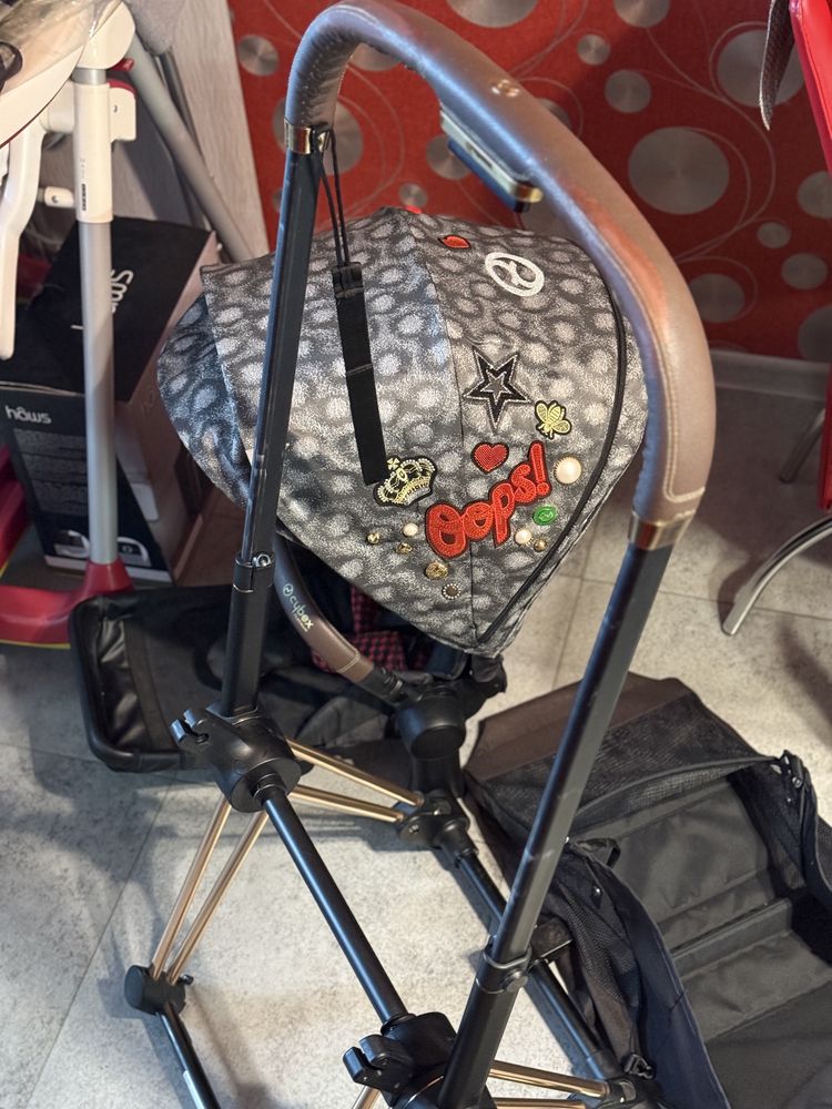 Коляска,візок Cybex Priam Lux Rebellious 2 в 1, дизайнерський принт