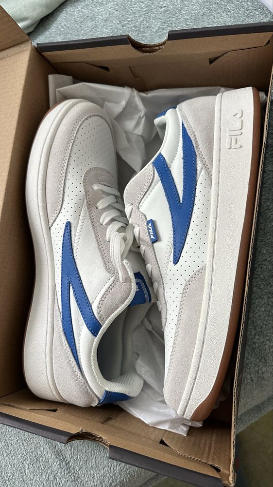 Nowe buty sportowe sneakersy fila sevaro 43