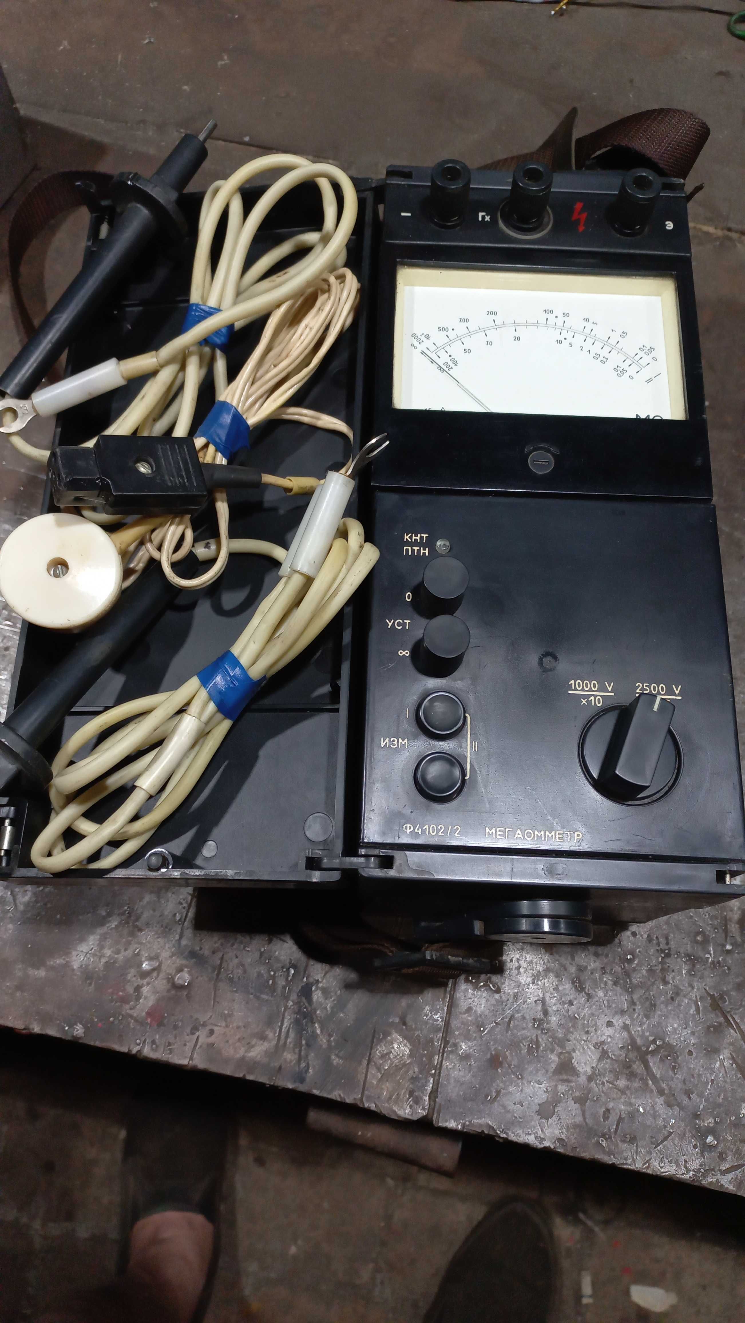Мегаомметр Ф 4102