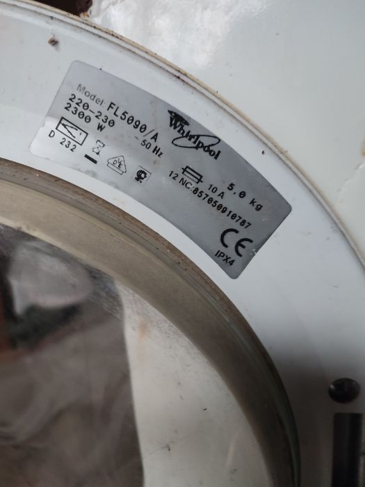 Пральна машина Whirlpool на запчастини