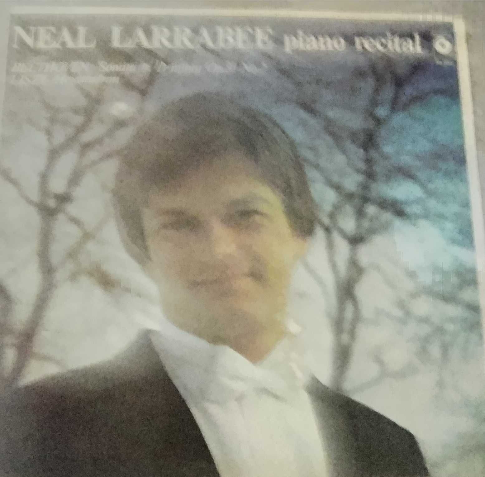 Winyl - Neal Larrabee - piano recital