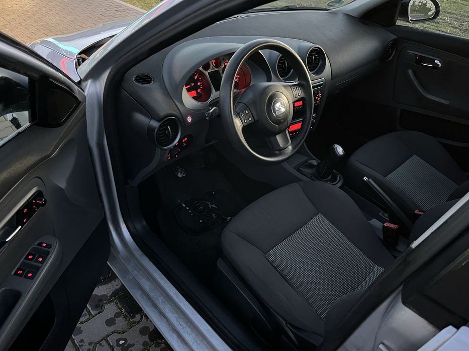 Seat ibiza 1.4 b 2006 r lift 5 drzwi NIENCY