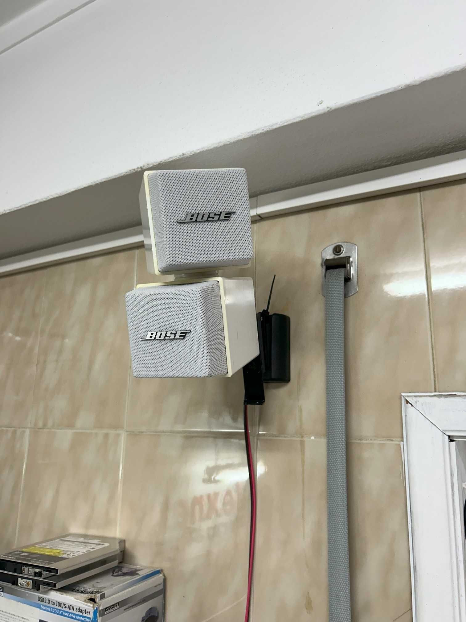 Colunas BOSE Acoustimass potentes