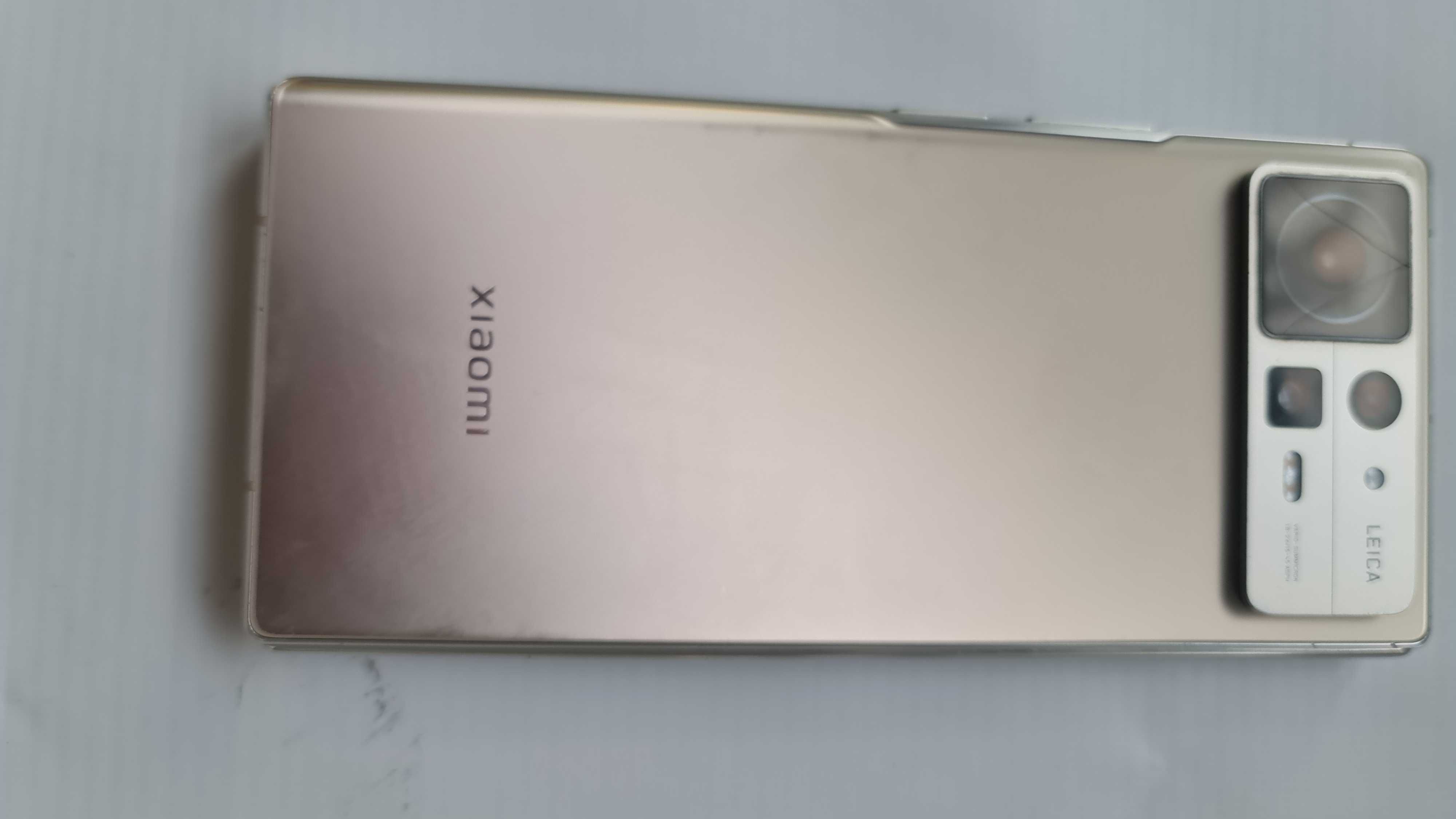 Telefon XIAOMI MIX FOLD 2 - sprawny,uszkodzony wewnętrzny wyświetlacz