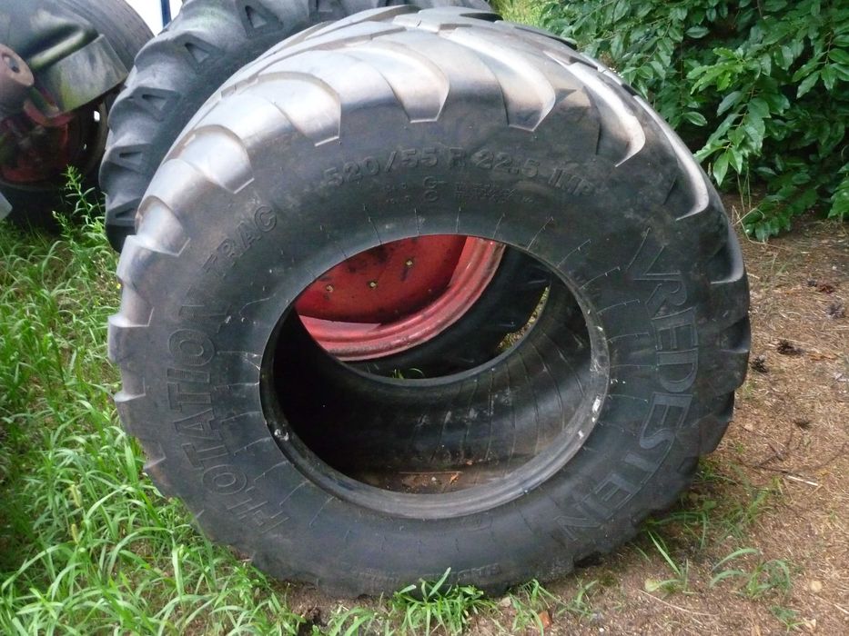 opona rolicza 520/55 r 22.5 vredestein