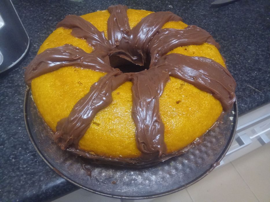 Faço doces e salgados caseiros