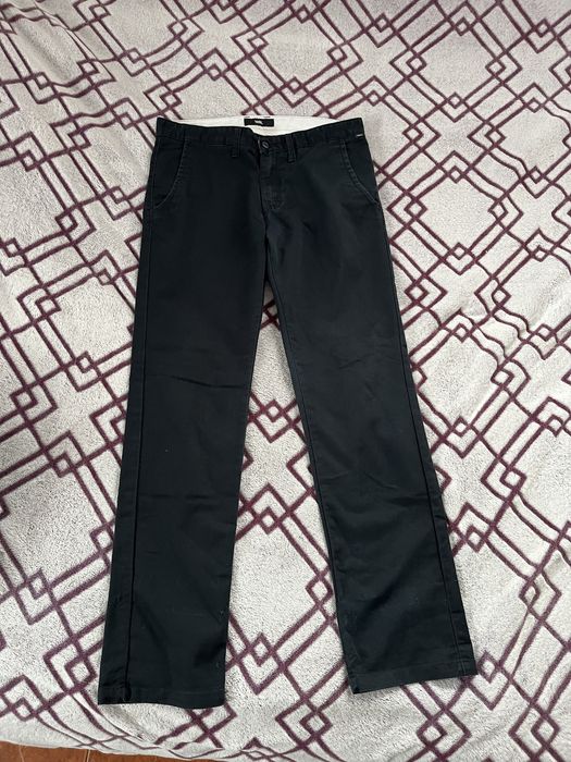 Чорні штани Vans 46-48