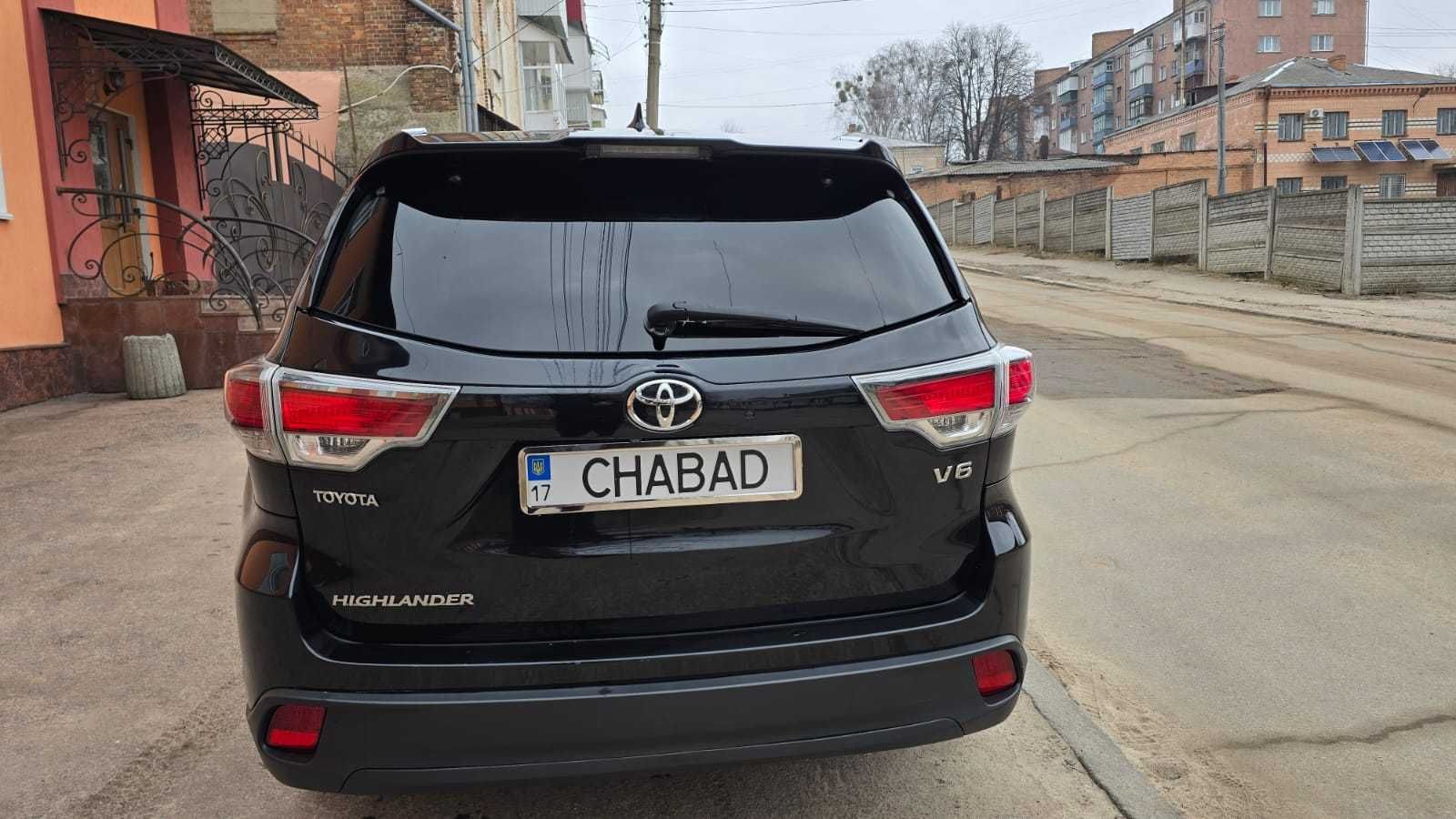 Продам TOYOTA  Highlander 2018