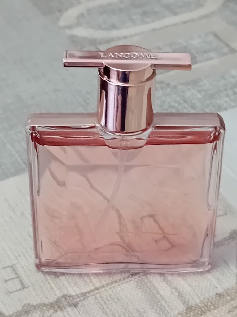 Sprzedam nowe perfumyy
