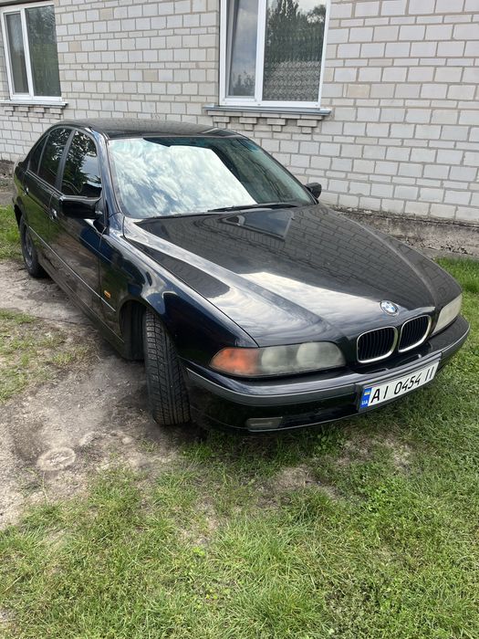 Бмв е-39  523i  2,5