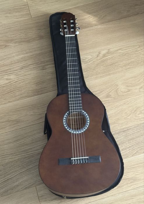 Gitara GEWA Basic 4/4