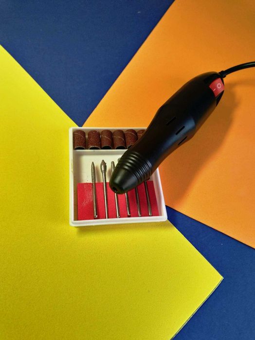 Машинка фрезер манікюр та педикюр Lina 2000 з фрезами