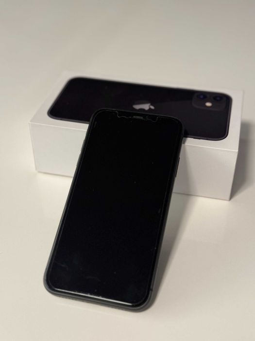 Iphone 11 64 GB Stan idealny