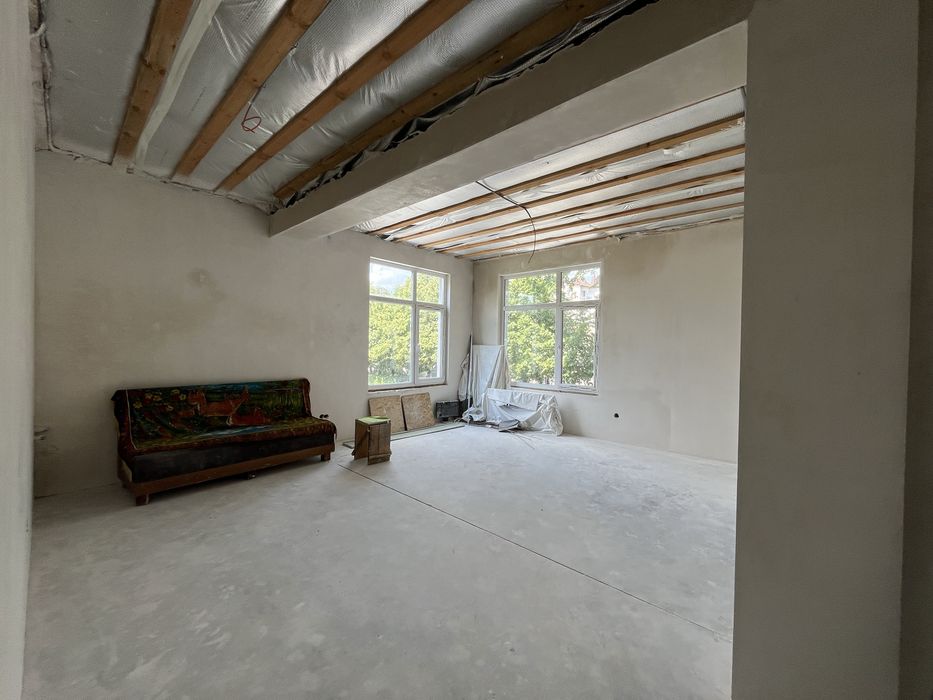 Оренда комерції в центрі Ворзеля