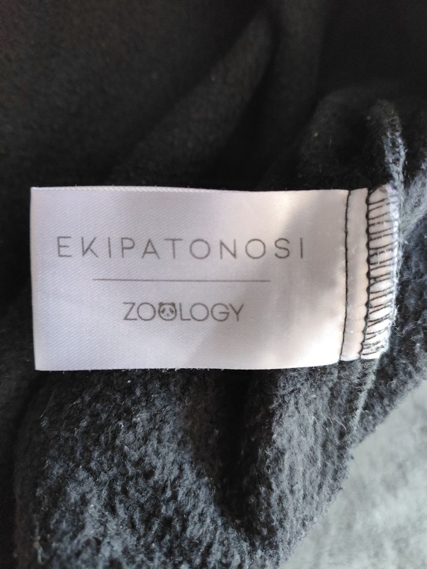 Czarna bluza Zoology