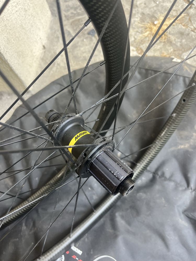 Rodas Mavic Cosmic sl 32 carbon