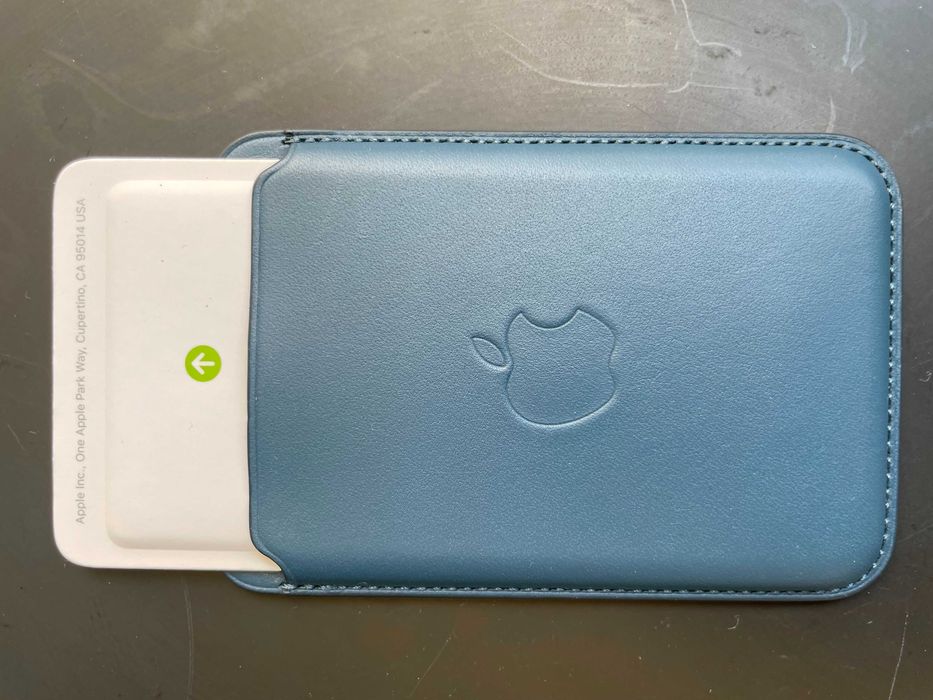 APPLE iPHONE LEATHER WALLET - MAGSAFE