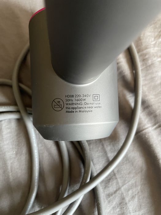 Suszarka dyson super stan !!