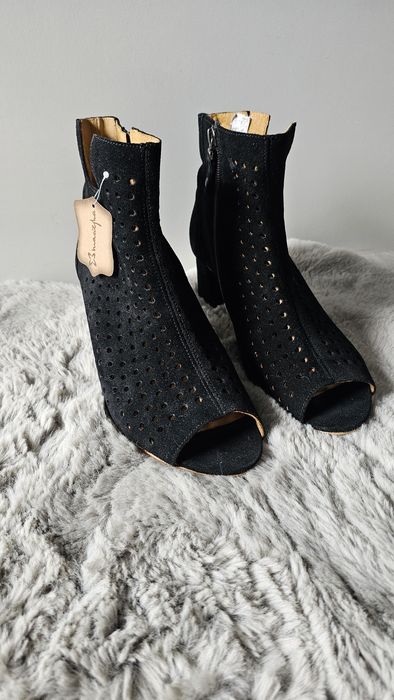 Botki czarne rozm.41