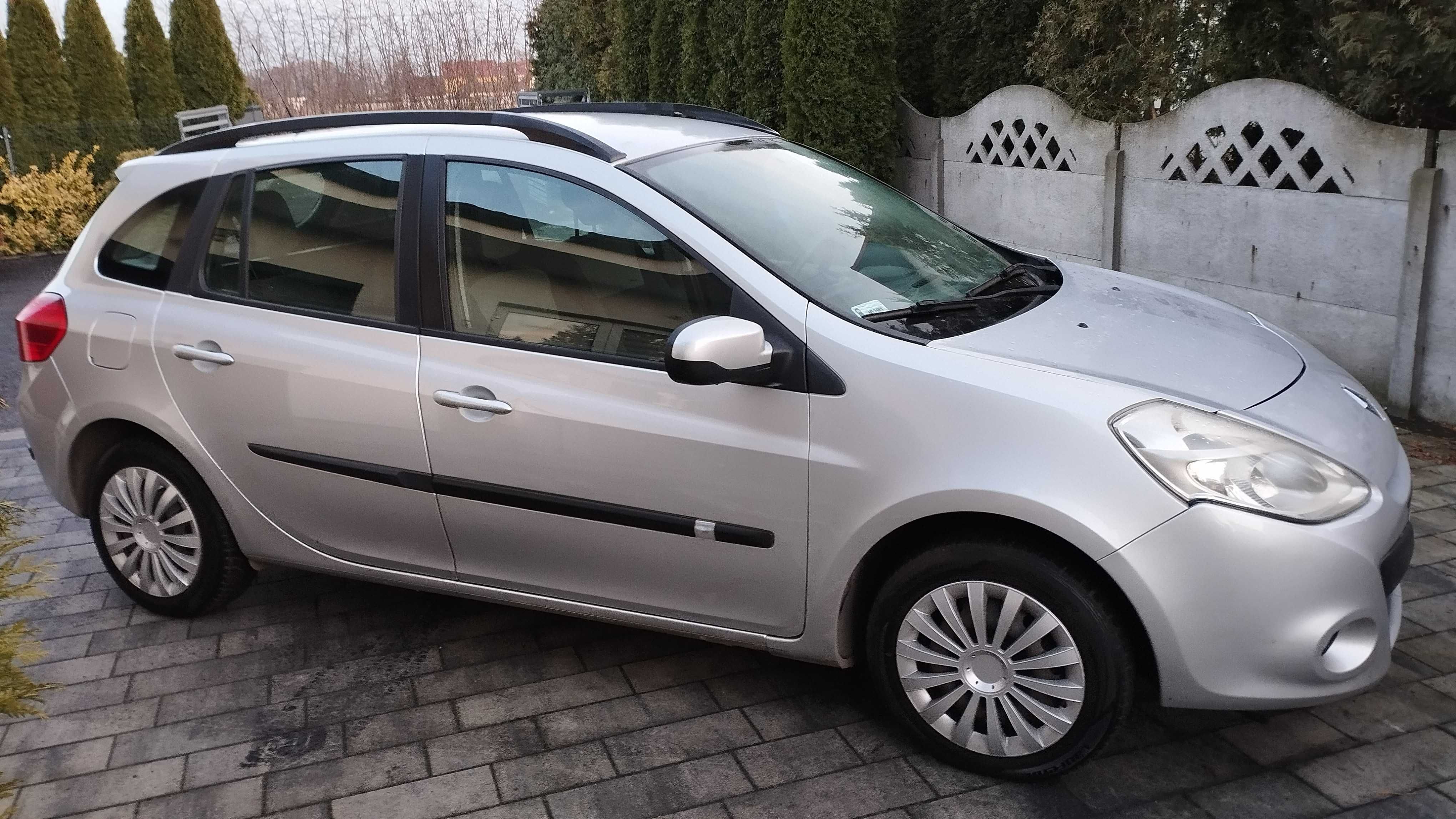 Renault Clio kombi 1,2 ben/gaz LPG do 2029 roku,20zl 100km,,klima,salo