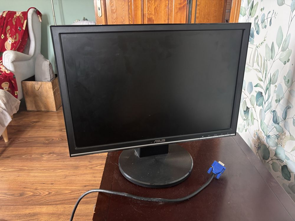 Monitor Asus. 19.5 cala