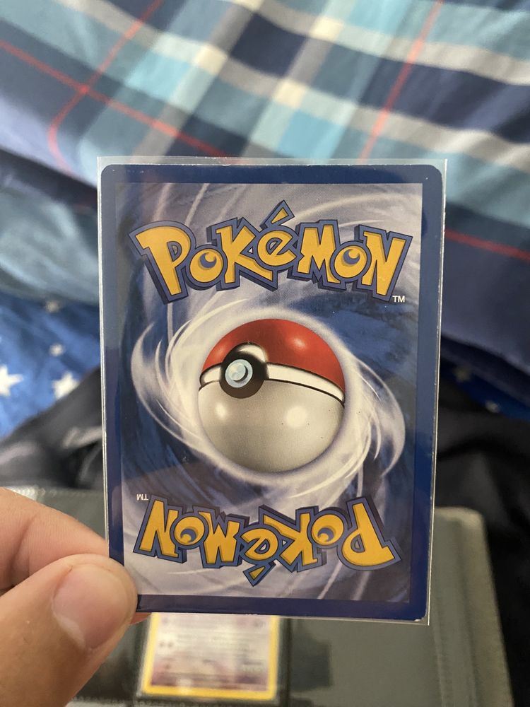 Carta Pokémon Gyarados holo base set