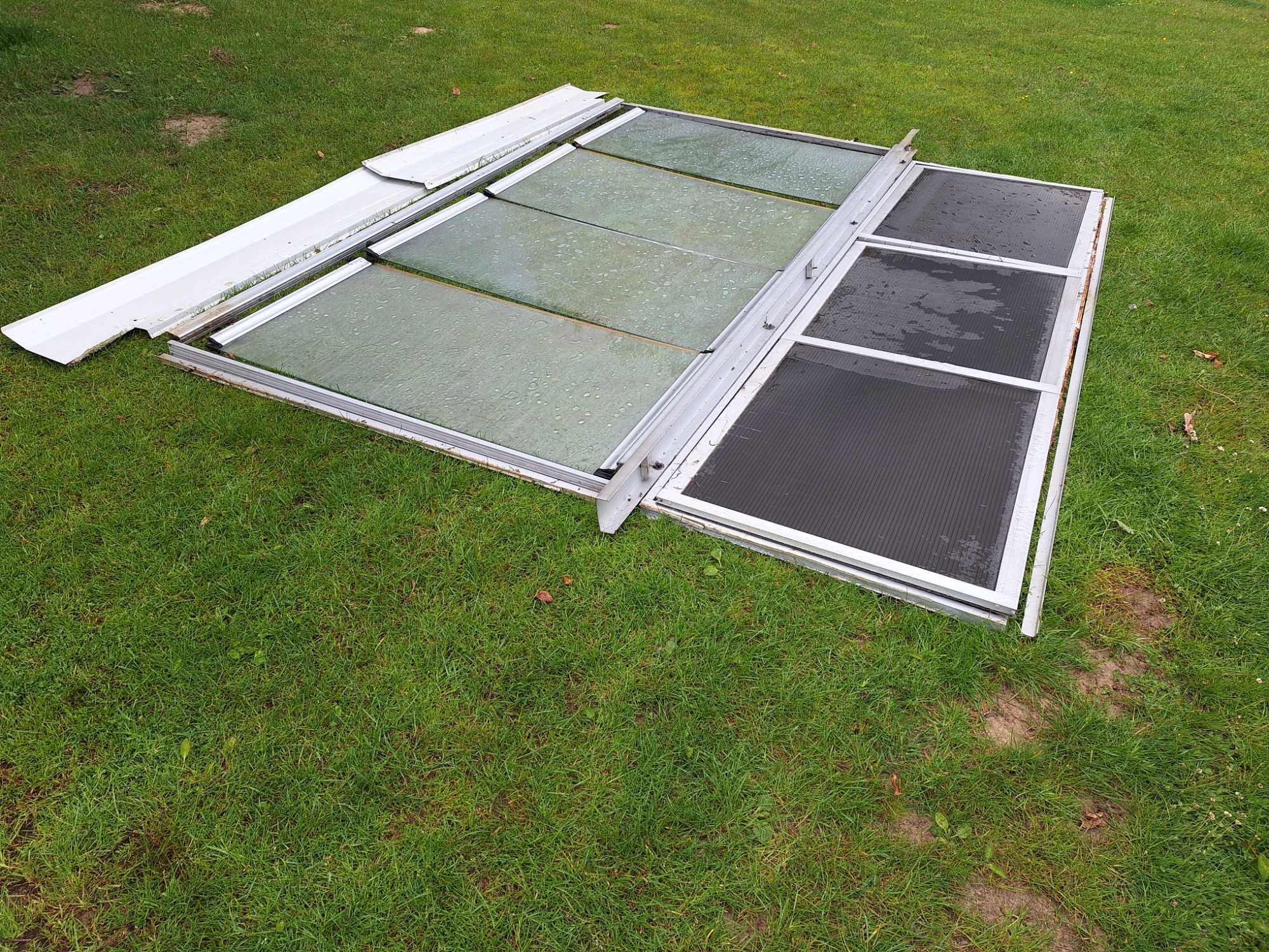 Aluminiowa zabudowa balkonu, okno (310cm x 250cm) SYSTEM BEZ RAMOWY