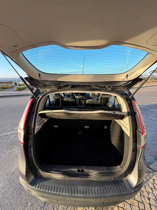 Renault Scenic 1.5 DCI