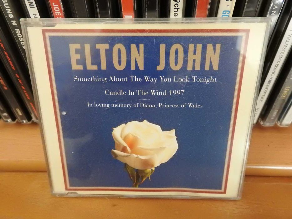 Venda de CD's - Oportunidade #1