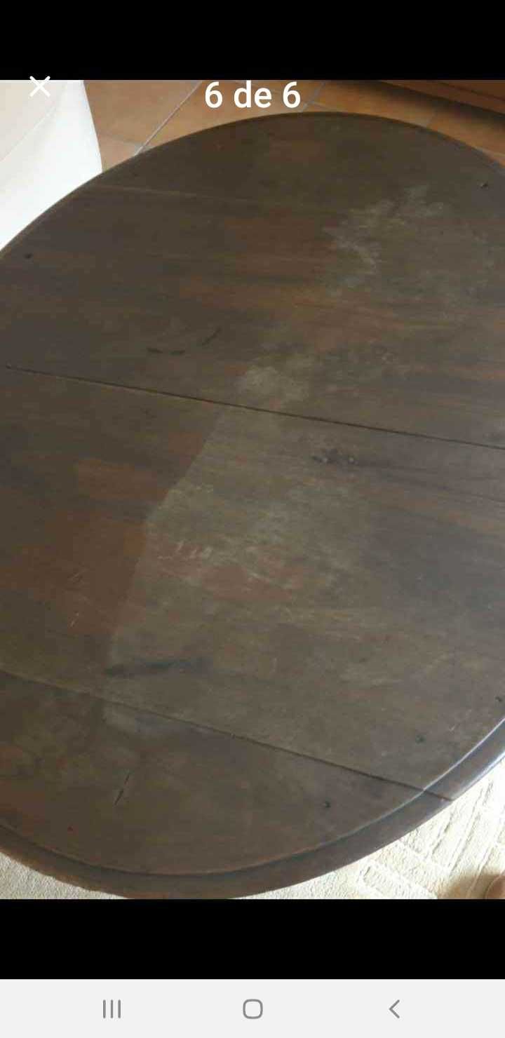 Mesa ANTIGA. Pernas trabalhadas - PARA DESOCUPAR