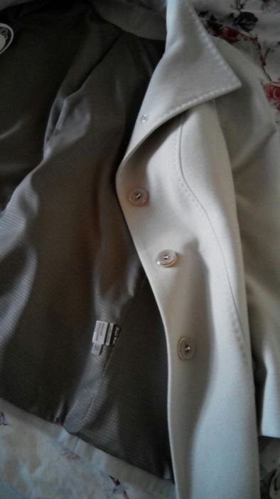 Продам пальто женское