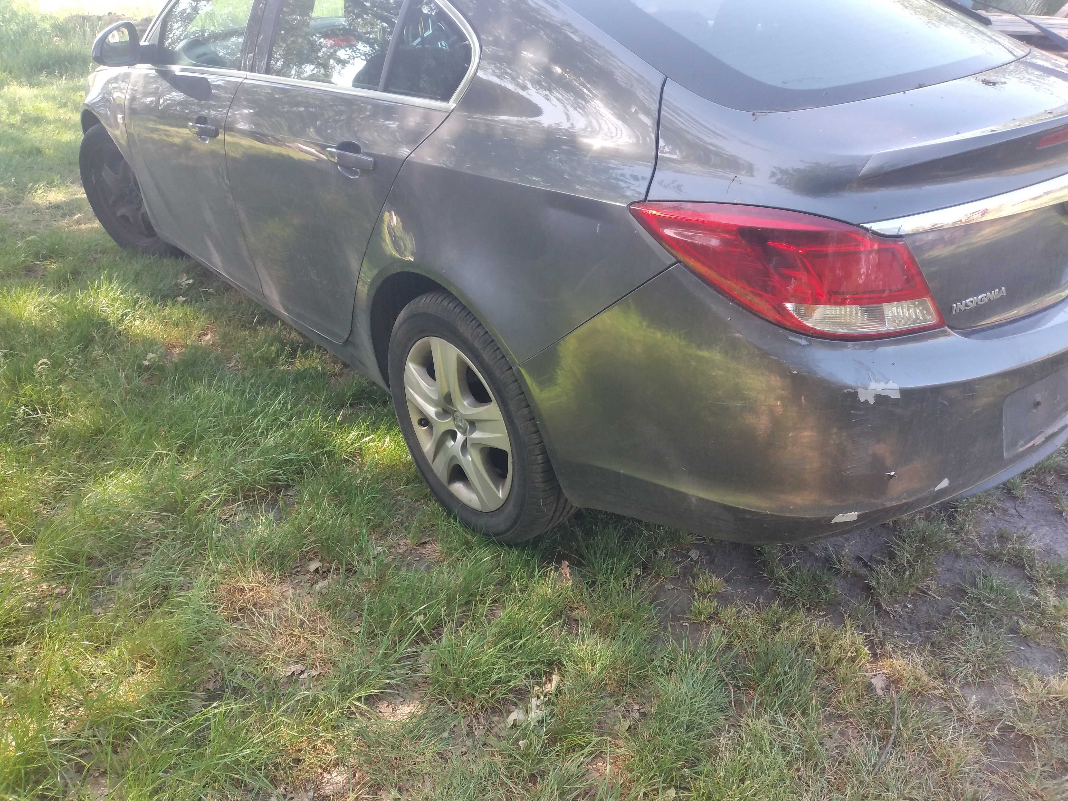 Opel insignia 1,8 (anglik)