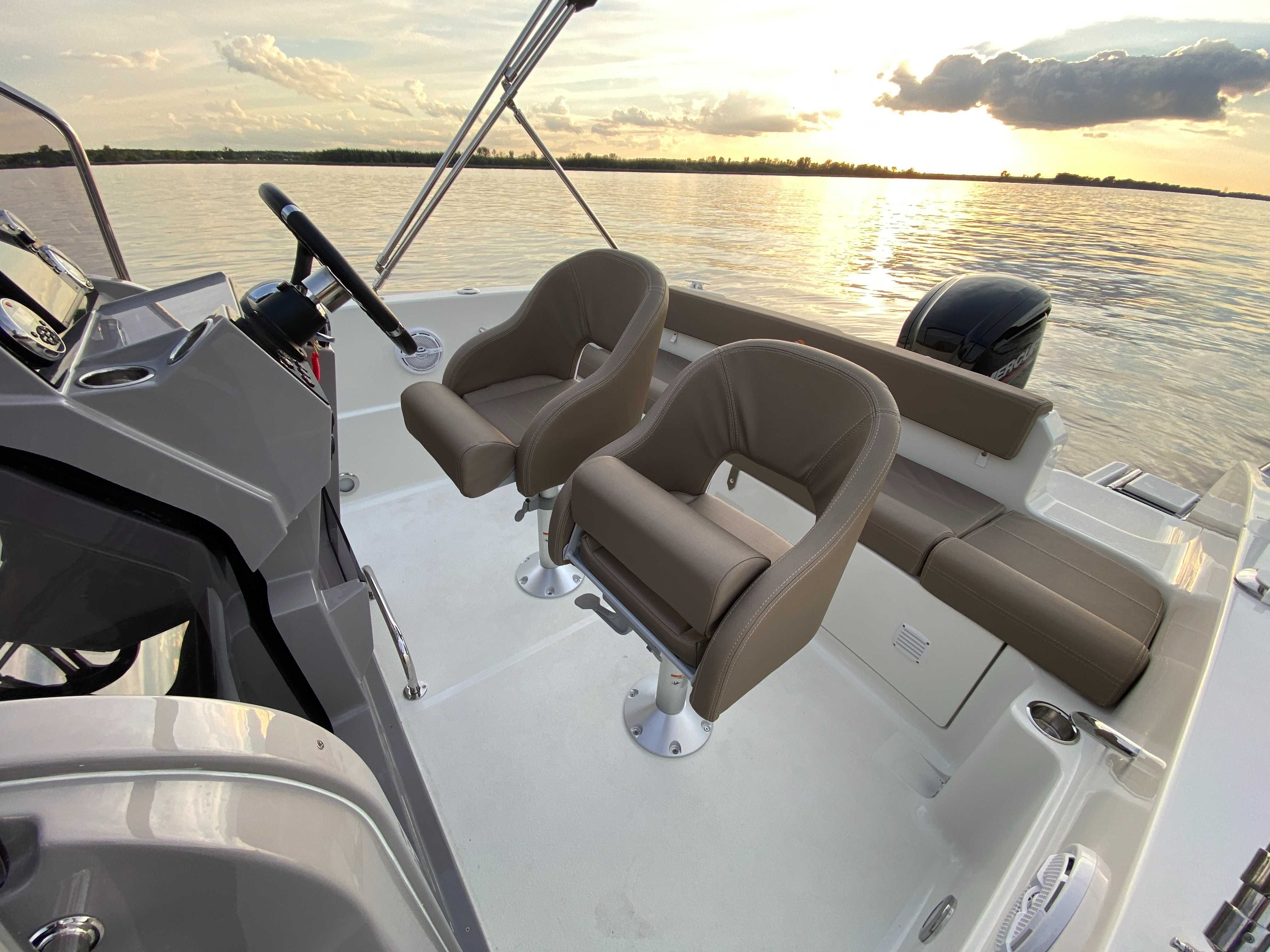 Nowa łódź motorowa Atlantic Marine 625 Open_7 osobowa_200 KM