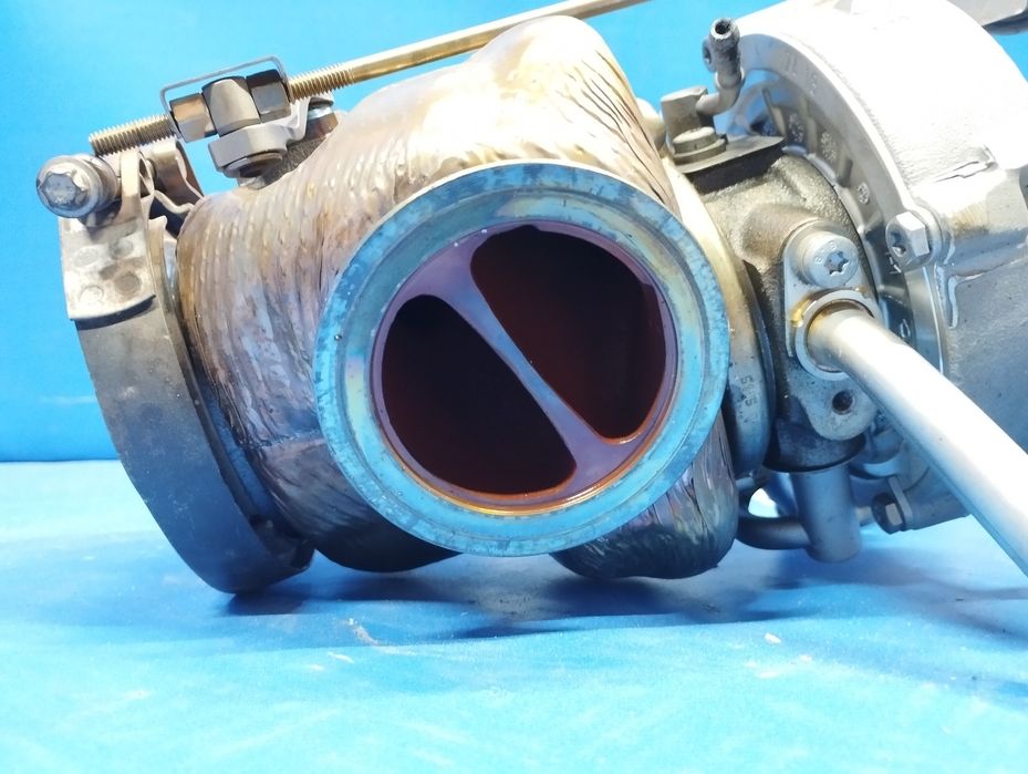 Турбіна Ford Escape 3 передня Mercedes AMG E 63 S Мерседес АМГ