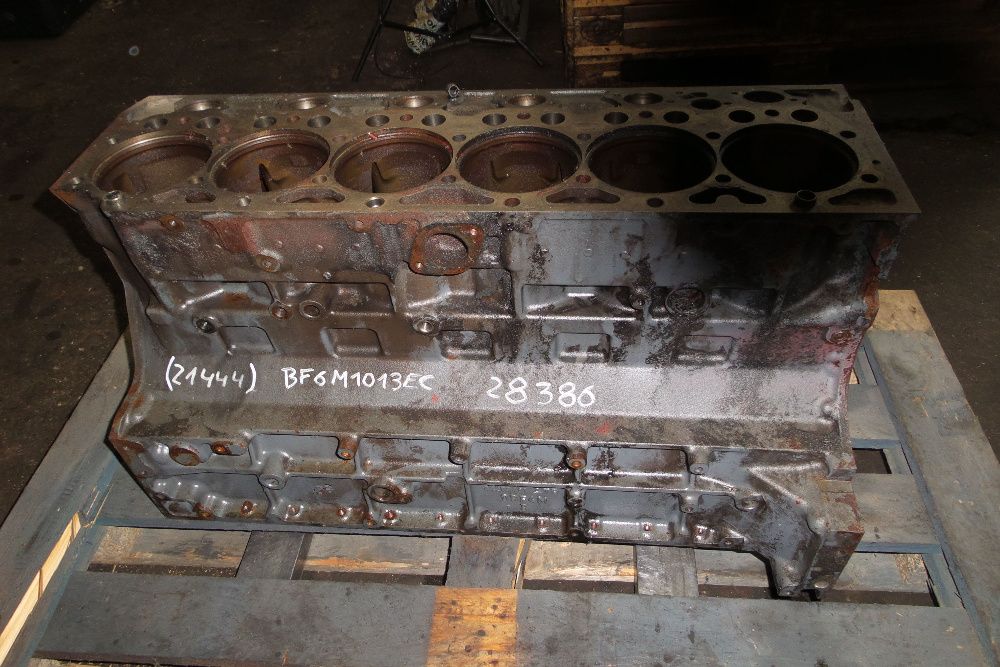Blok silnika Deutz BF6M1013. Atlas Linde O&K. ładowarka Wózek
