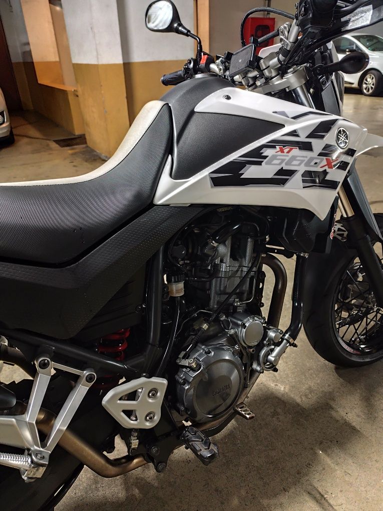 Yamaha XT660X, ano 2014