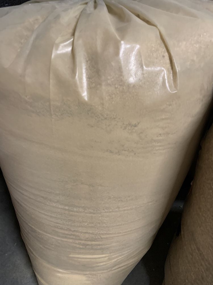 Trociny suche 100 % w workach 165l Dąb jesion, modrzew