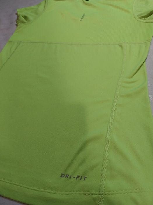 Neonowa damska koszulka treningowa Nike Running XS