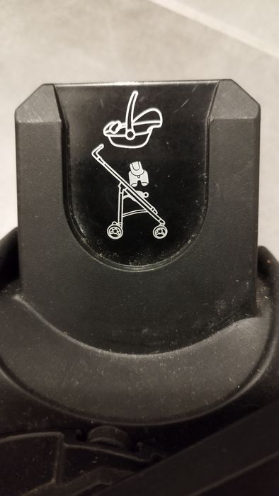 Adaptery Maxi Cosi Mura - do Gondoli oraz fotelika